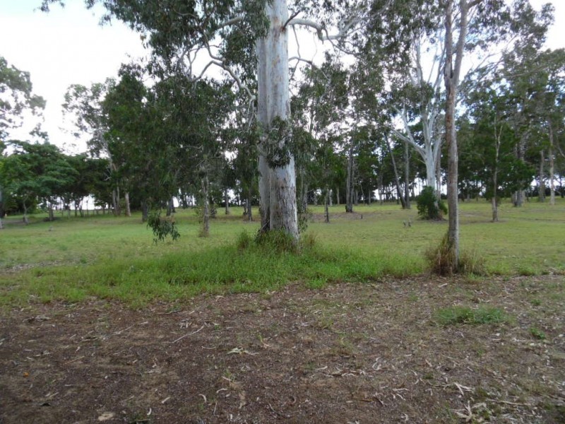 525 Oregan Creek Road, Toogoom QLD 4655