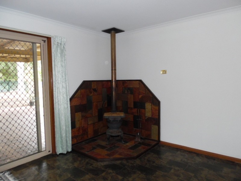 525 Oregan Creek Road, Toogoom QLD 4655