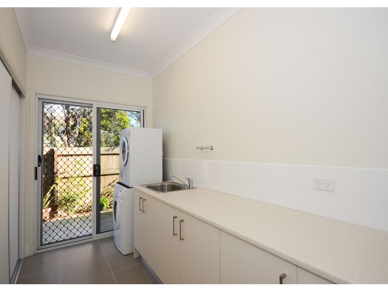 55a Esplanade, Point Vernon QLD 4655