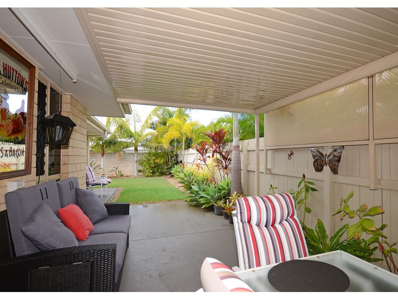 1/205 Pulgul Street, Urangan QLD 4655