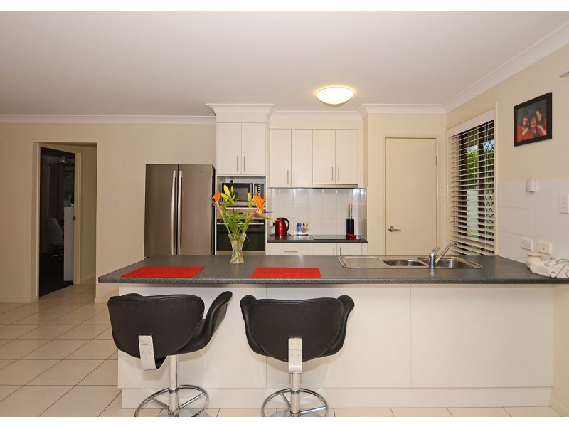 1/205 Pulgul Street, Urangan QLD 4655