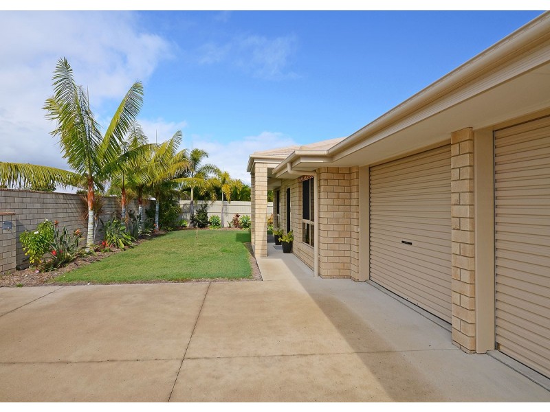 1/205 Pulgul Street, Urangan QLD 4655
