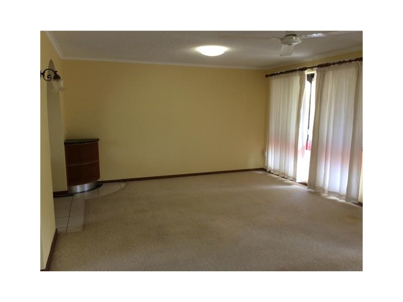 10/373 Esplanade, Scarness QLD 4655