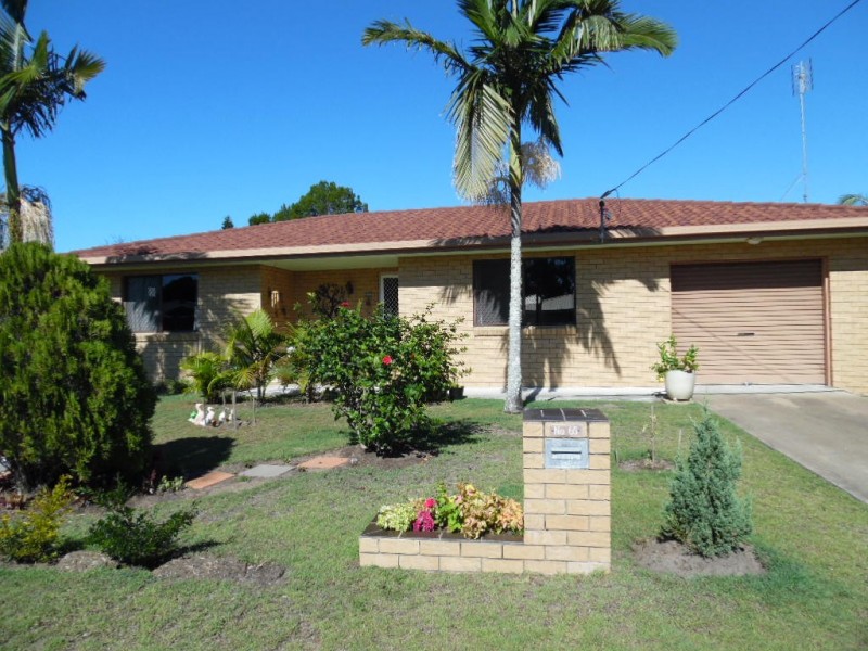 65 Cunningham Street, Urangan QLD 4655