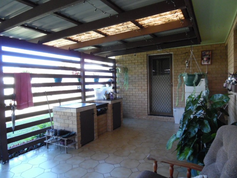 65 Cunningham Street, Urangan QLD 4655