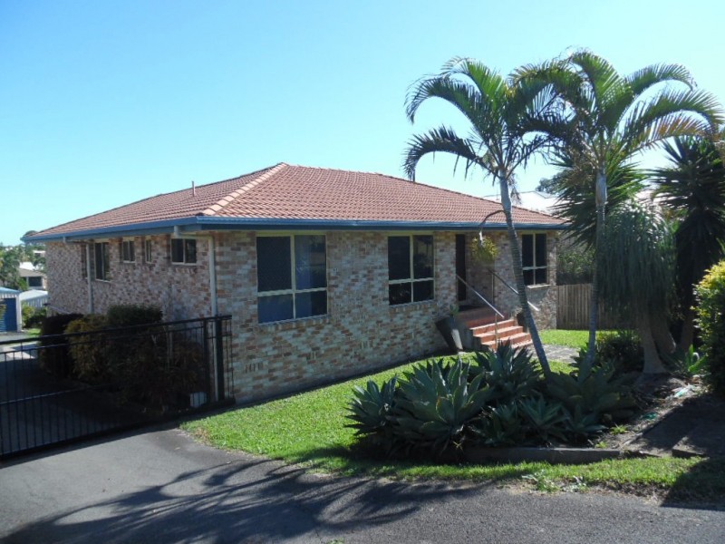 65 Jacobsen Outlook, Urraween QLD 4655