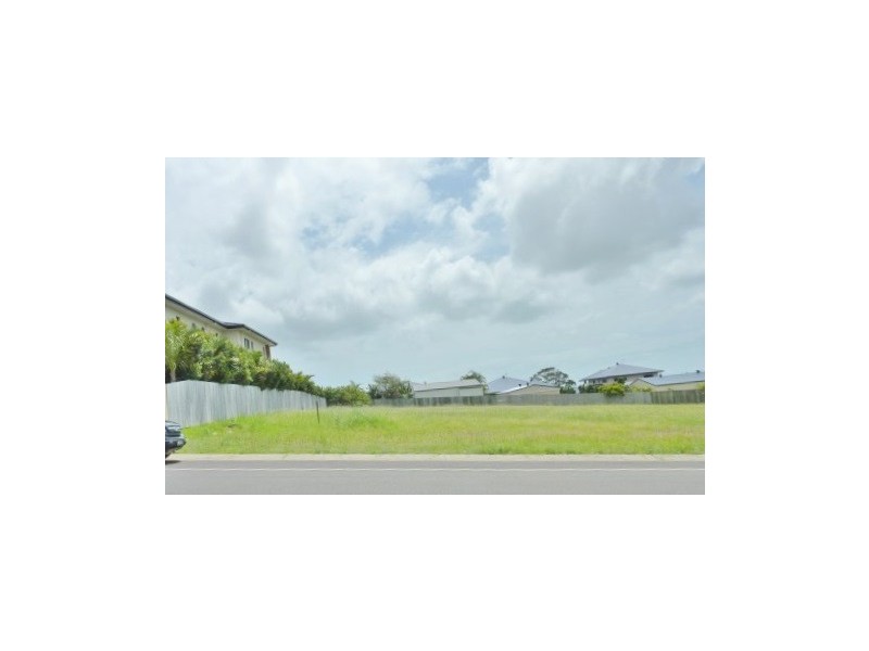 35 Christensen Street, Urraween QLD 4655