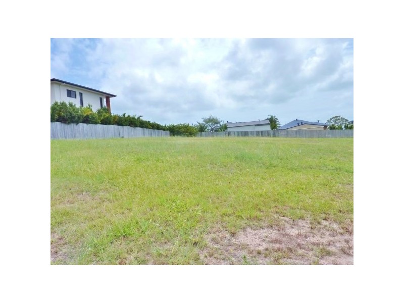 35 Christensen Street, Urraween QLD 4655