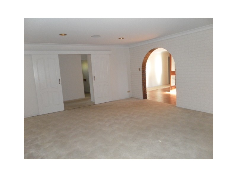 58 Helsham Street, Point Vernon QLD 4655