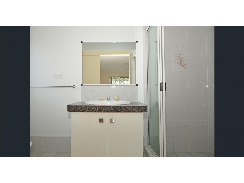 19 Wattle Street, Point Vernon QLD 4655