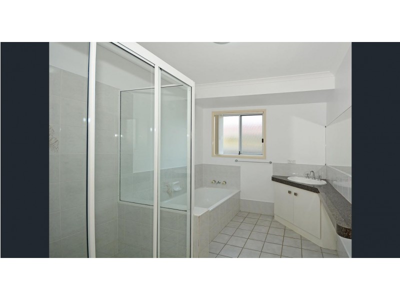 19 Wattle Street, Point Vernon QLD 4655