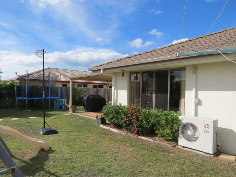 72 Endeavour Way, Eli Waters QLD 4655