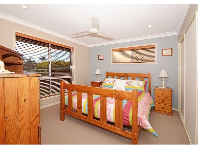 7 Marcocci Street, Urraween QLD 4655