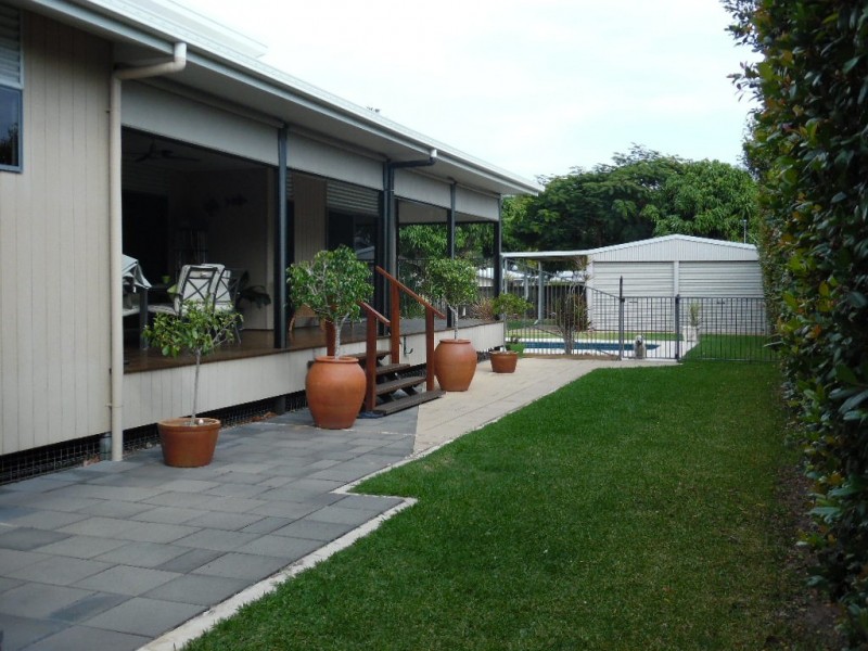 31 Long Street, Point Vernon QLD 4655