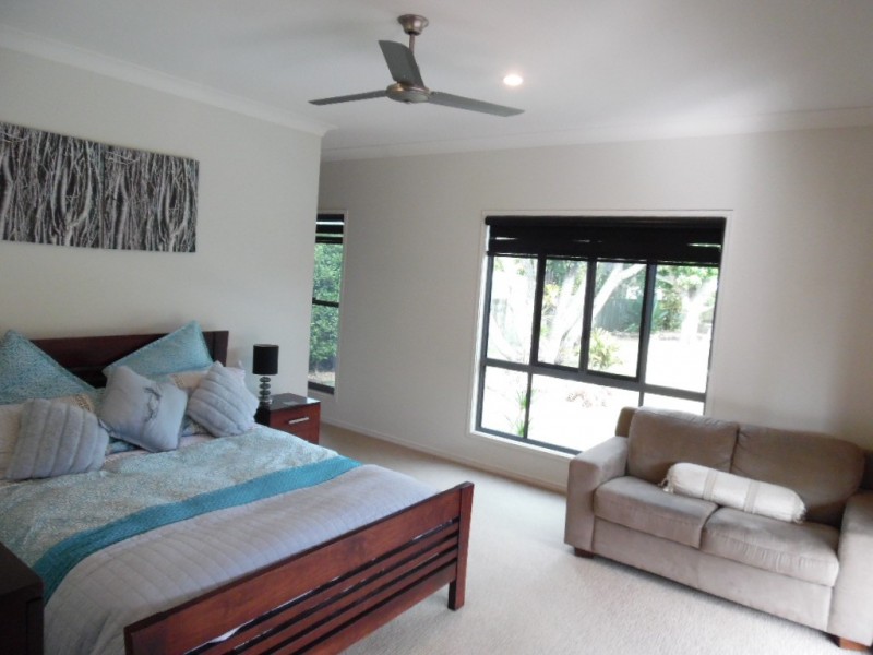 31 Long Street, Point Vernon QLD 4655