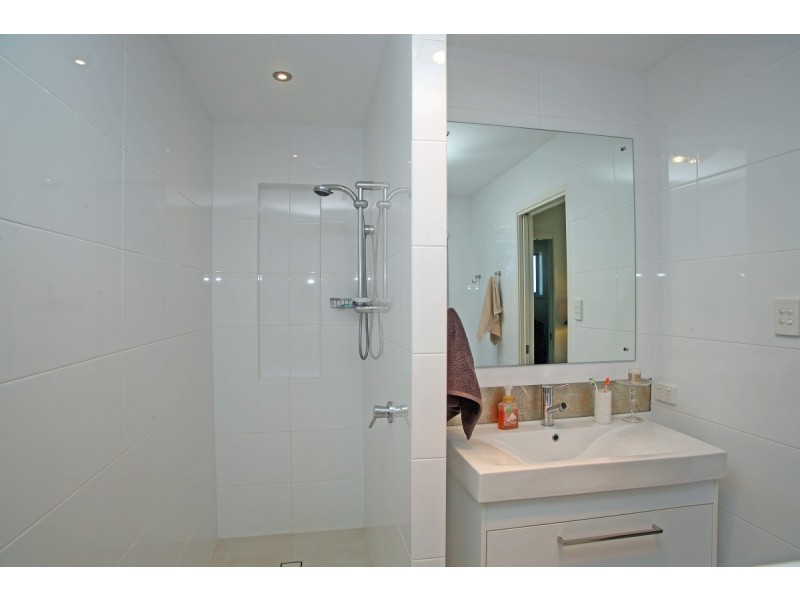 1 Turnbull Court, Urangan QLD 4655