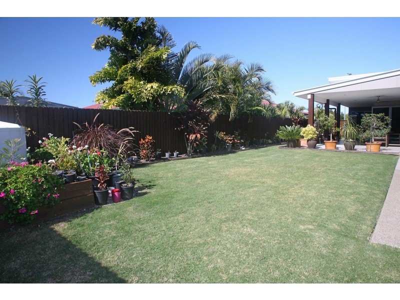 1 Turnbull Court, Urangan QLD 4655