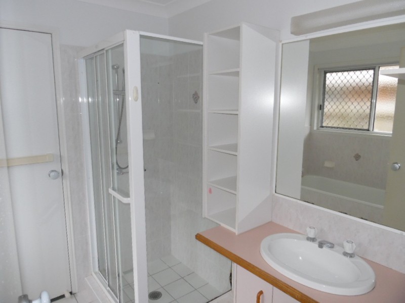 3/13 George Street, Pialba QLD 4655