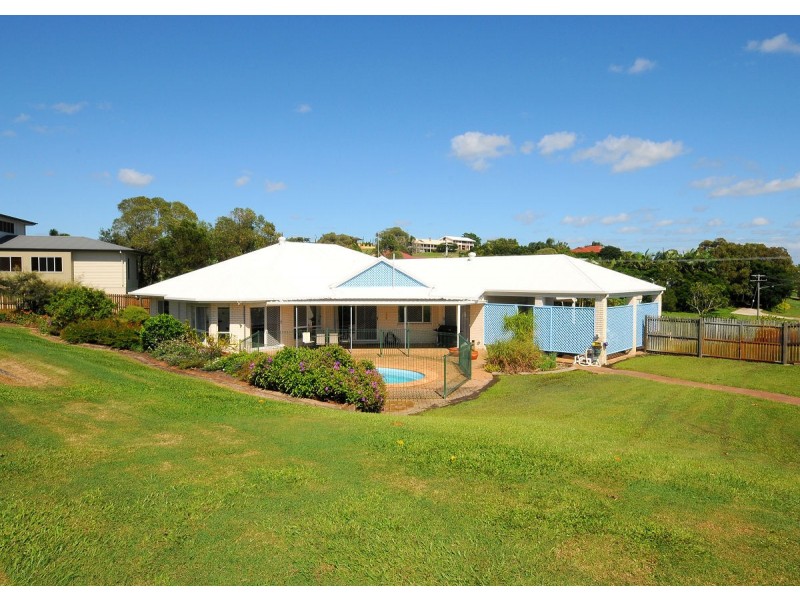 15 Gundesen Drive, Urraween QLD 4655