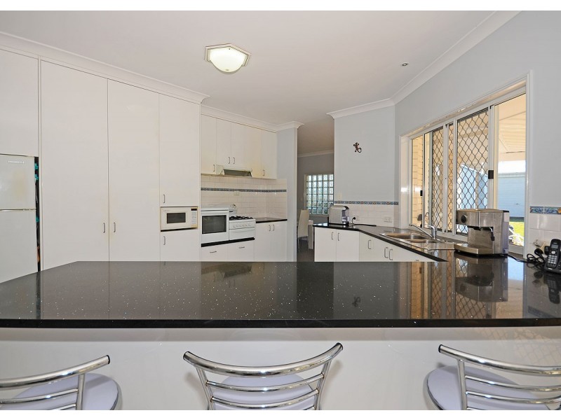 15 Gundesen Drive, Urraween QLD 4655