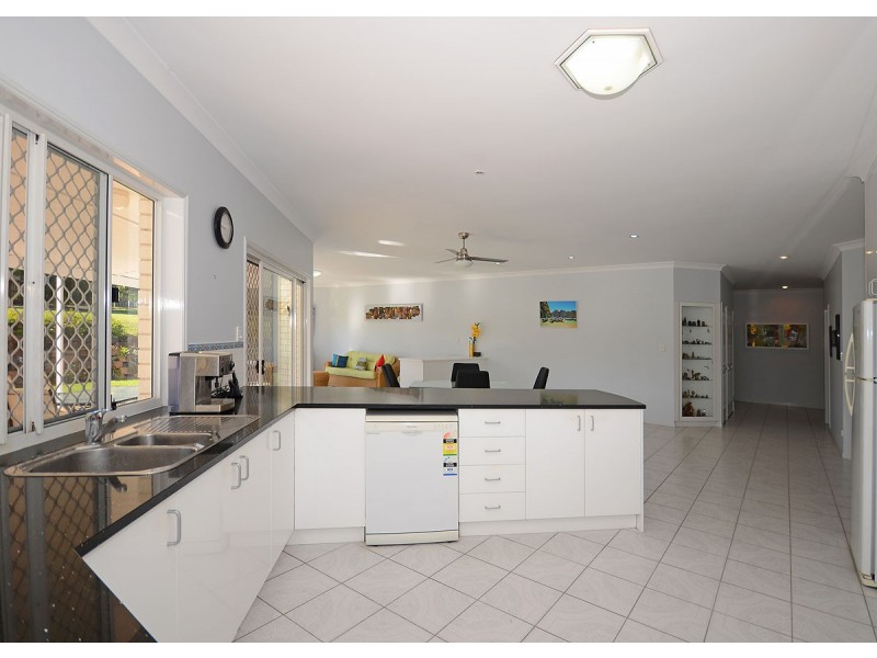 15 Gundesen Drive, Urraween QLD 4655