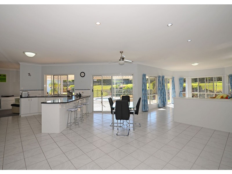 15 Gundesen Drive, Urraween QLD 4655