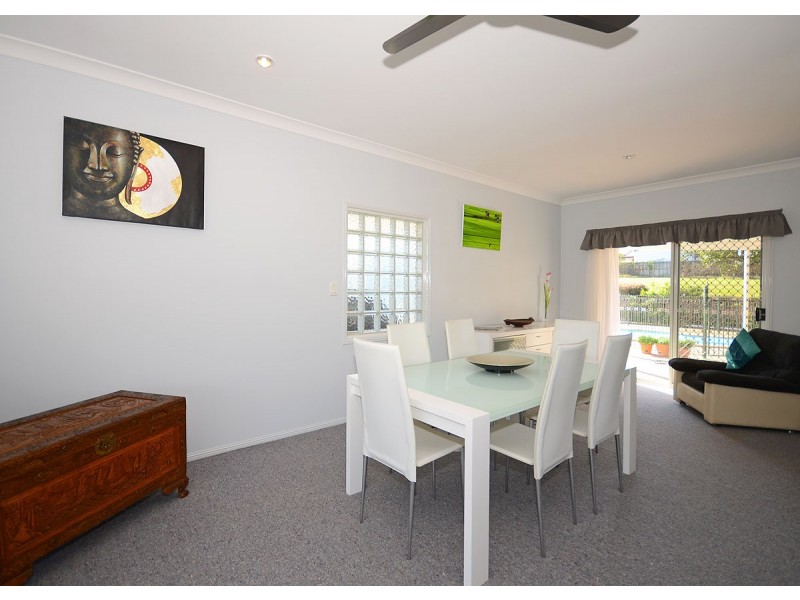 15 Gundesen Drive, Urraween QLD 4655