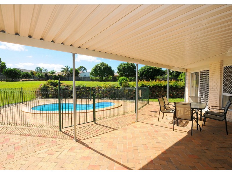 15 Gundesen Drive, Urraween QLD 4655