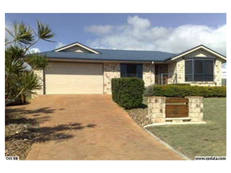 4 Heather Way, Urraween QLD 4655