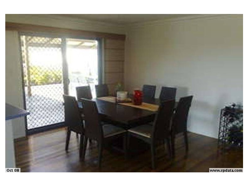 4 Heather Way, Urraween QLD 4655