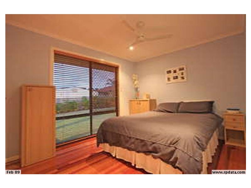 4 Heather Way, Urraween QLD 4655