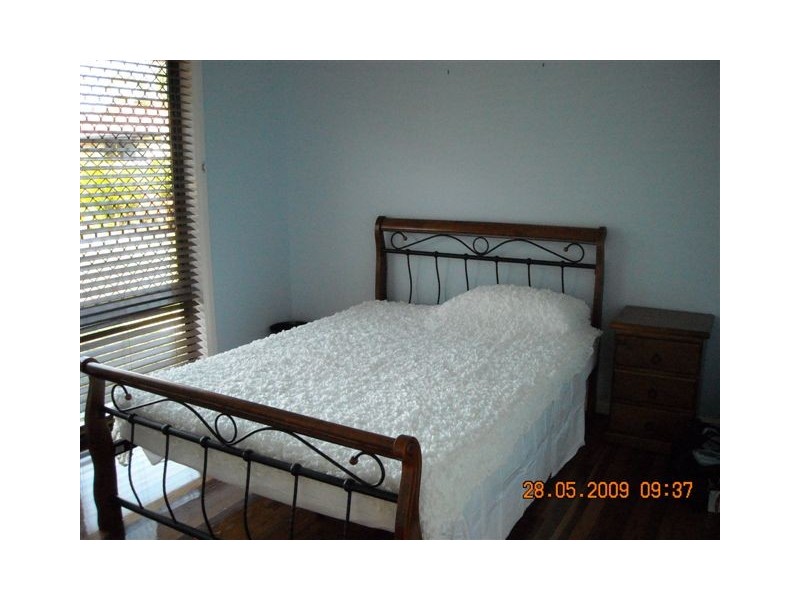 4 Heather Way, Urraween QLD 4655