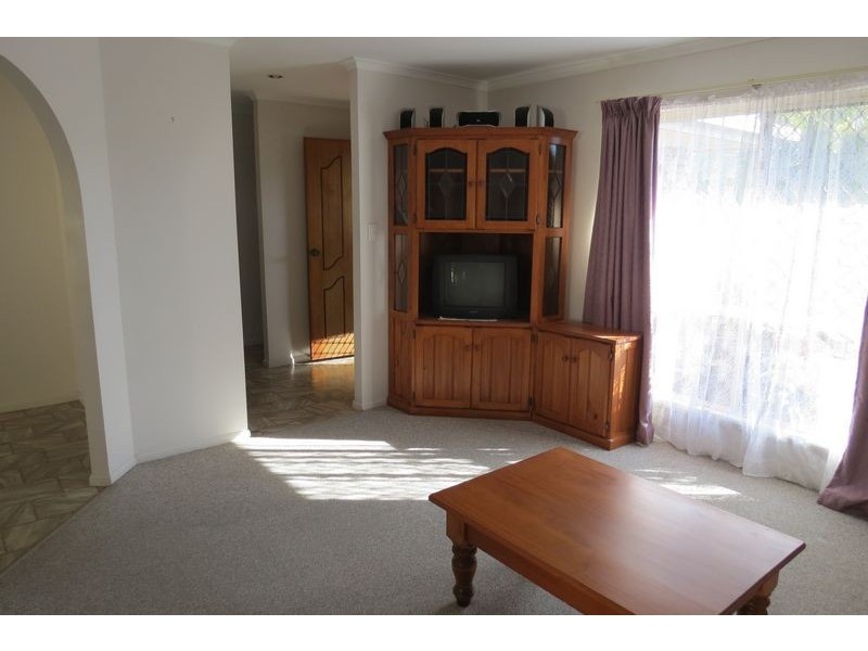4 St Andrews Drive, Pialba QLD 4655
