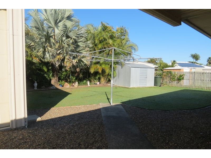 4 St Andrews Drive, Pialba QLD 4655