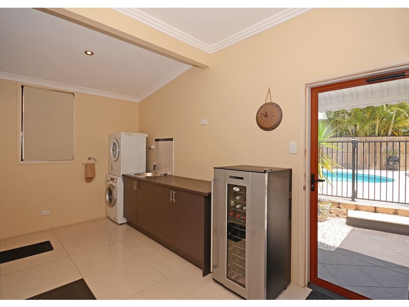 205 Esplanade, Pialba QLD 4655