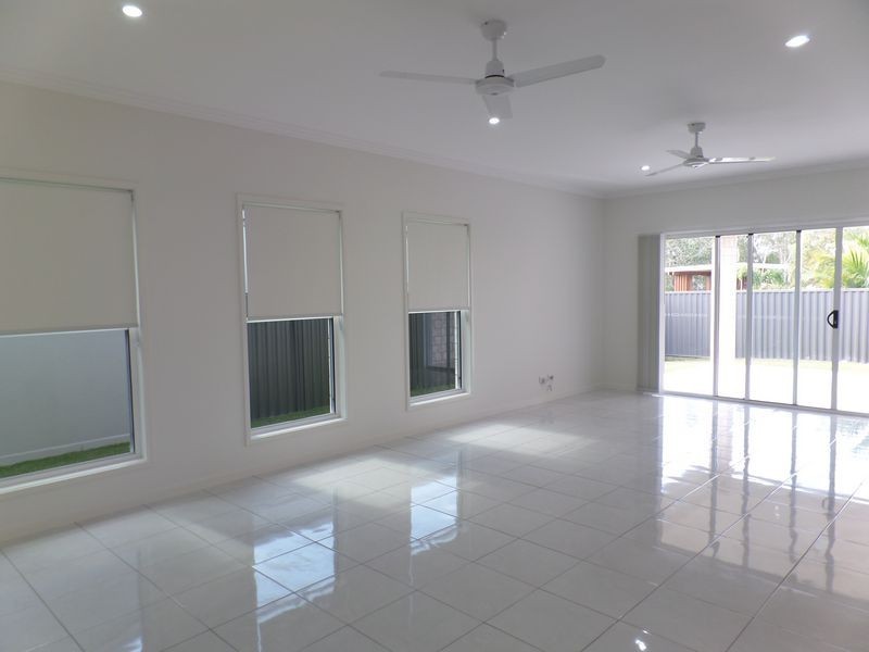 4 Conservation Drive, Urraween QLD 4655