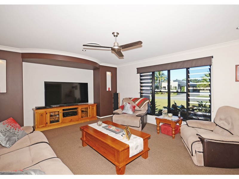 3 Rosedale Drive, Wondunna QLD 4655