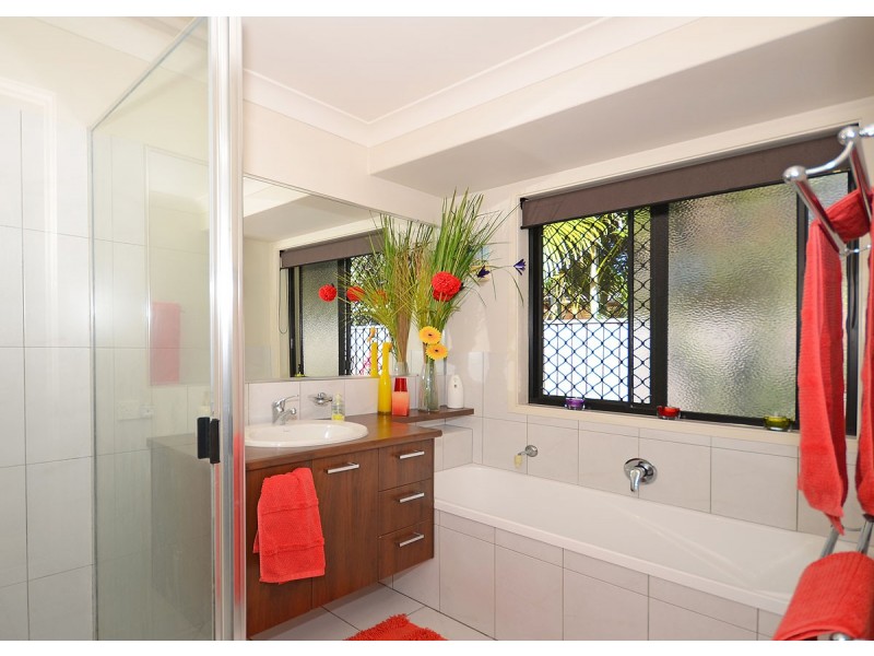 3 Rosedale Drive, Wondunna QLD 4655