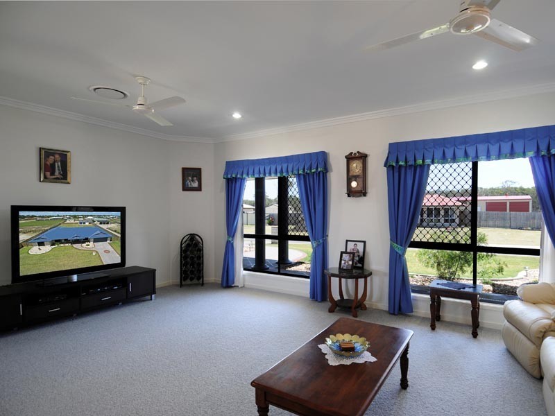 34 Rosewood Avenue, Wondunna QLD 4655