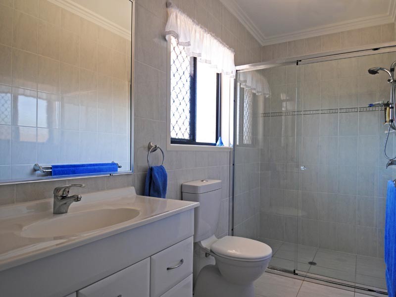 34 Rosewood Avenue, Wondunna QLD 4655