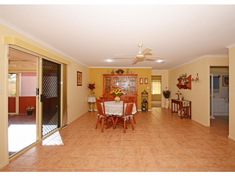 137 Ibis Boulevard, Eli Waters QLD 4655