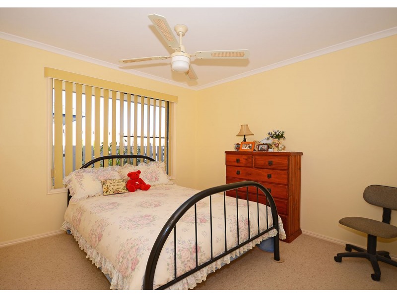 137 Ibis Boulevard, Eli Waters QLD 4655