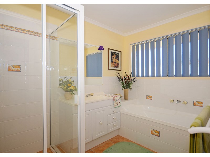 137 Ibis Boulevard, Eli Waters QLD 4655