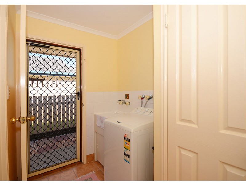 137 Ibis Boulevard, Eli Waters QLD 4655