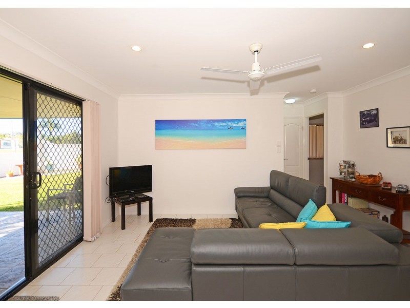 2 Parisi Court, Urraween QLD 4655