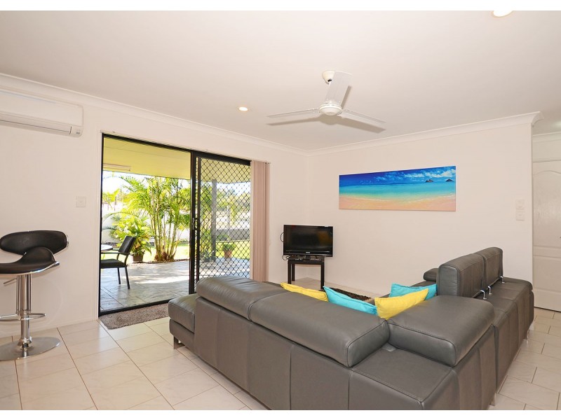 2 Parisi Court, Urraween QLD 4655