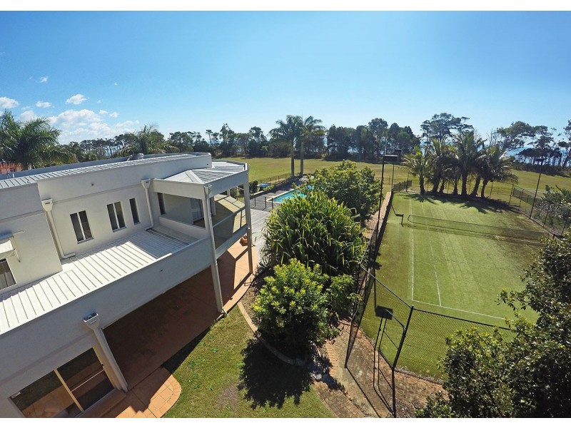 11 Ocean Park Drive, Dundowran Beach QLD 4655