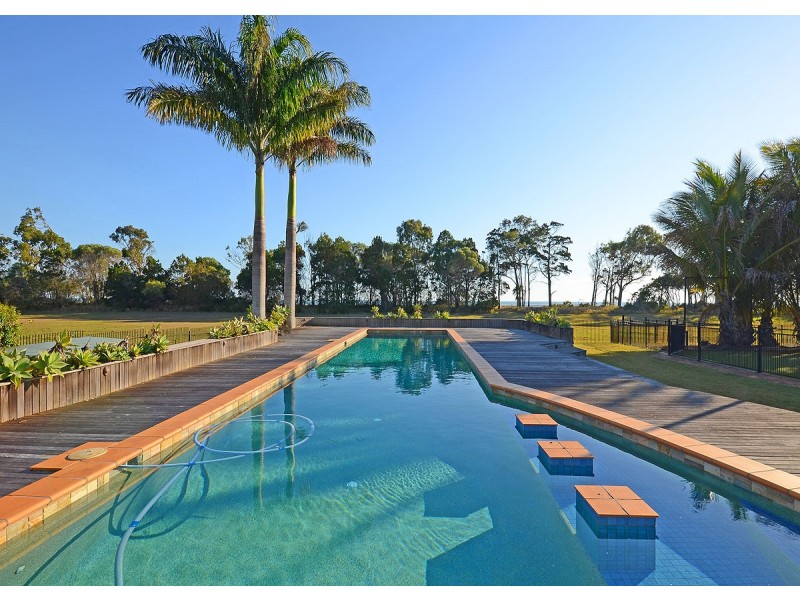 11 Ocean Park Drive, Dundowran Beach QLD 4655
