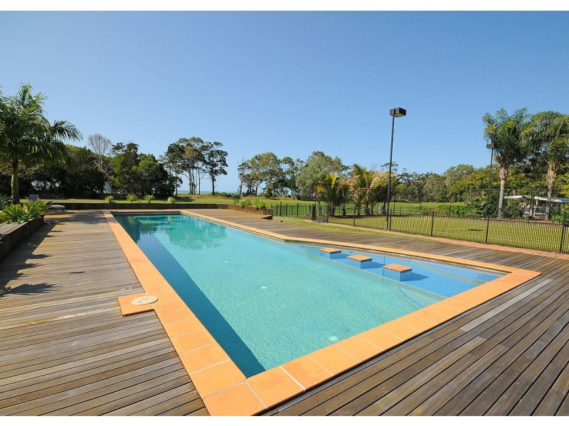 11 Ocean Park Drive, Dundowran Beach QLD 4655