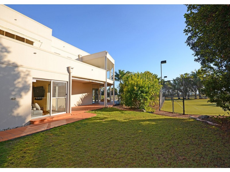 11 Ocean Park Drive, Dundowran Beach QLD 4655